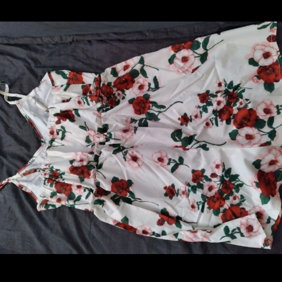👗SHEIN, Floral Print, Romper, Large, NWOT👗 - Picture 5 of 5